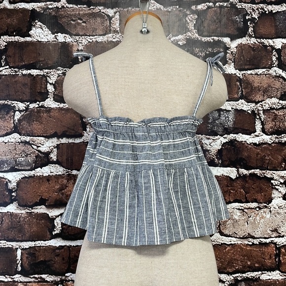 Roxy Tank Top Crop NWT Bikini Mood Boxy Linen Stripes Gray White Size X Small XS - Picture 9 of 14